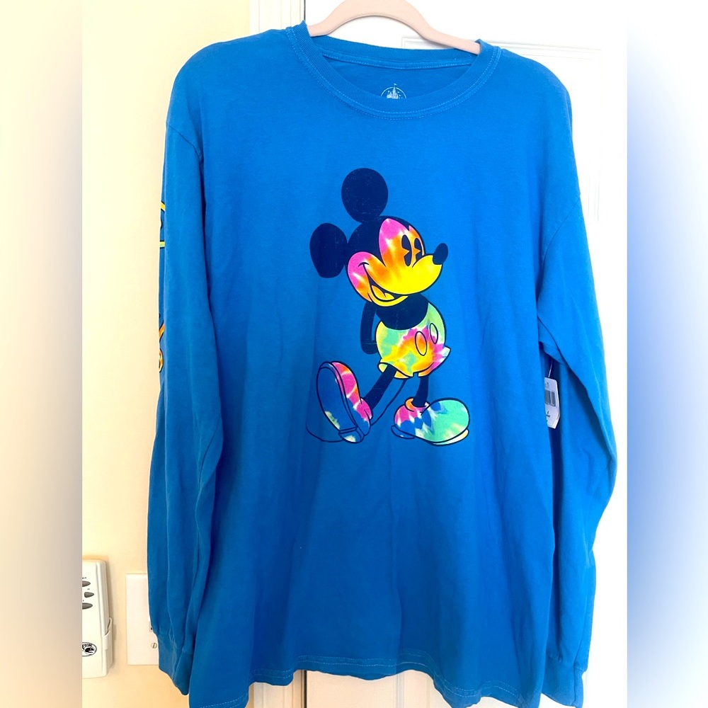 Walt Disney World blue blouse size L new with tags